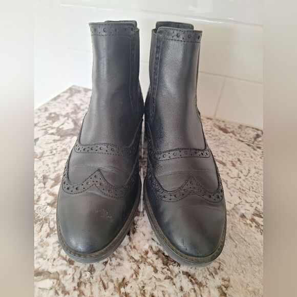 GEOX ankle leather booties size 37/ 7 US - Picture 1 of 7